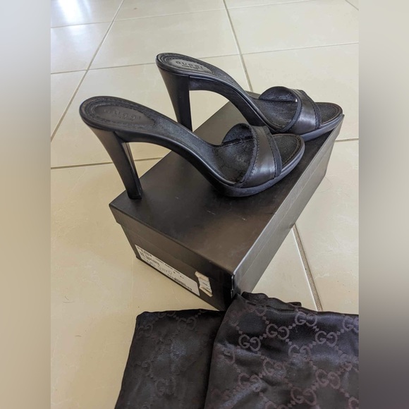 Gucci Logo high heel strapless sandals black leather size 8 - Picture 11 of 13